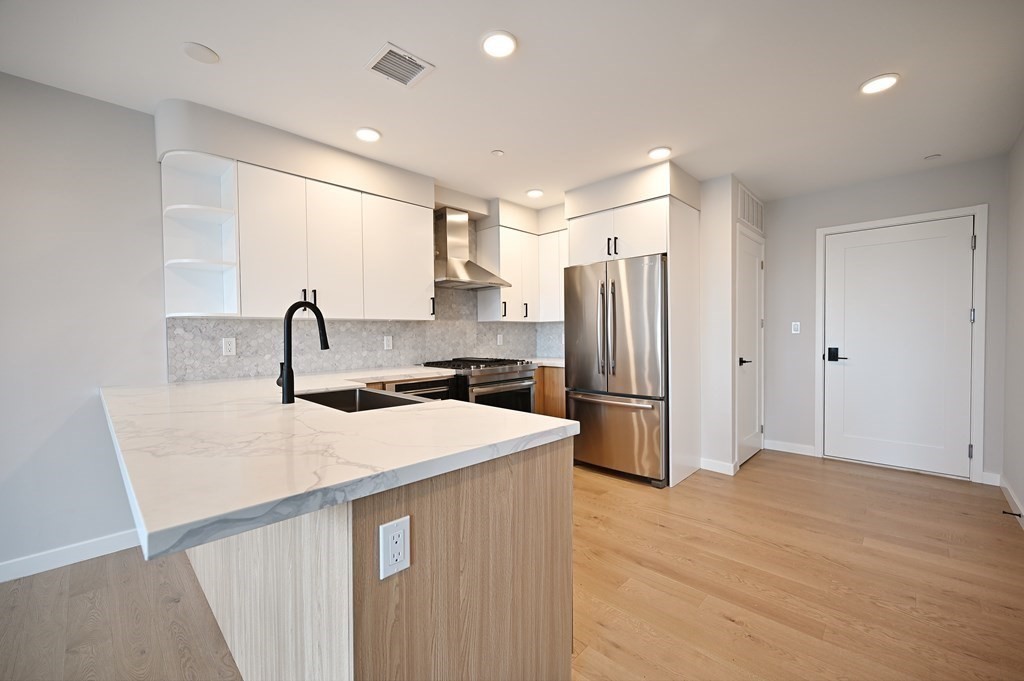 457 West Broadway # 303