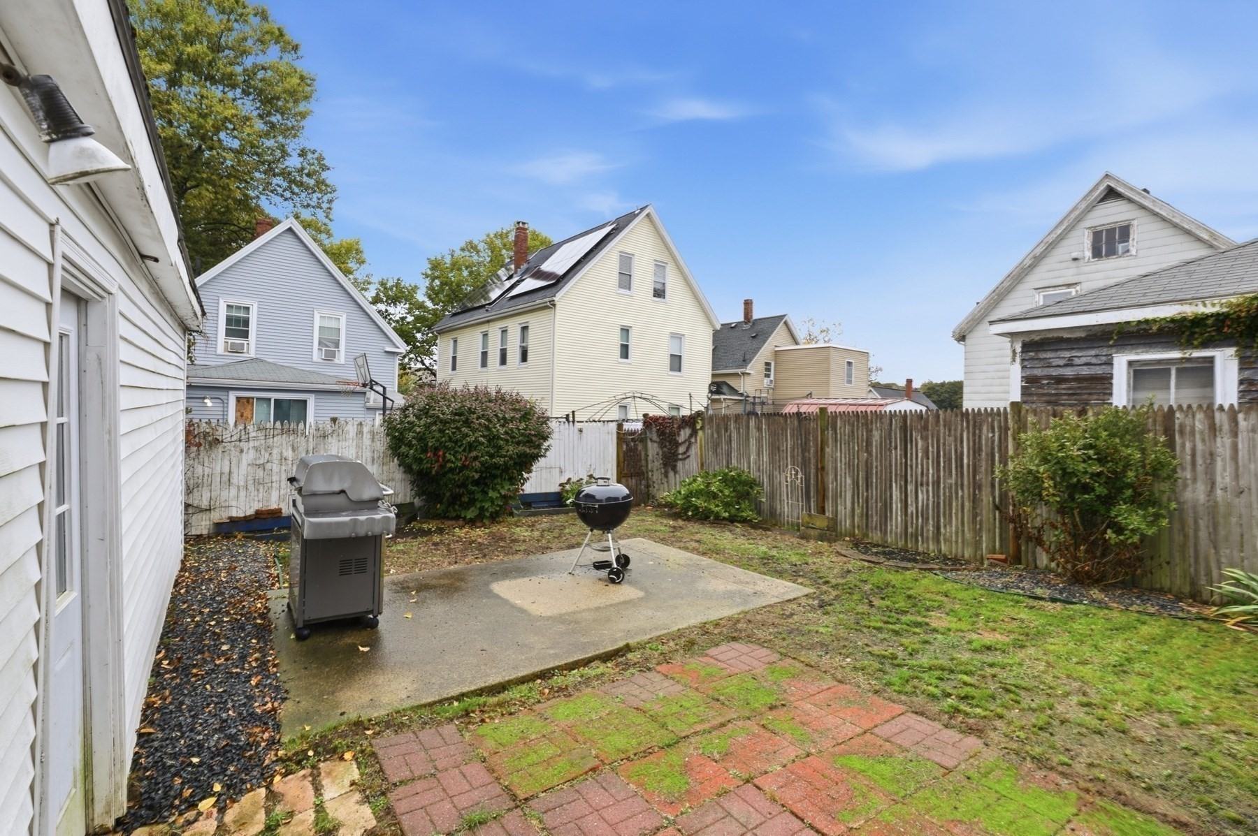 9 Rust St