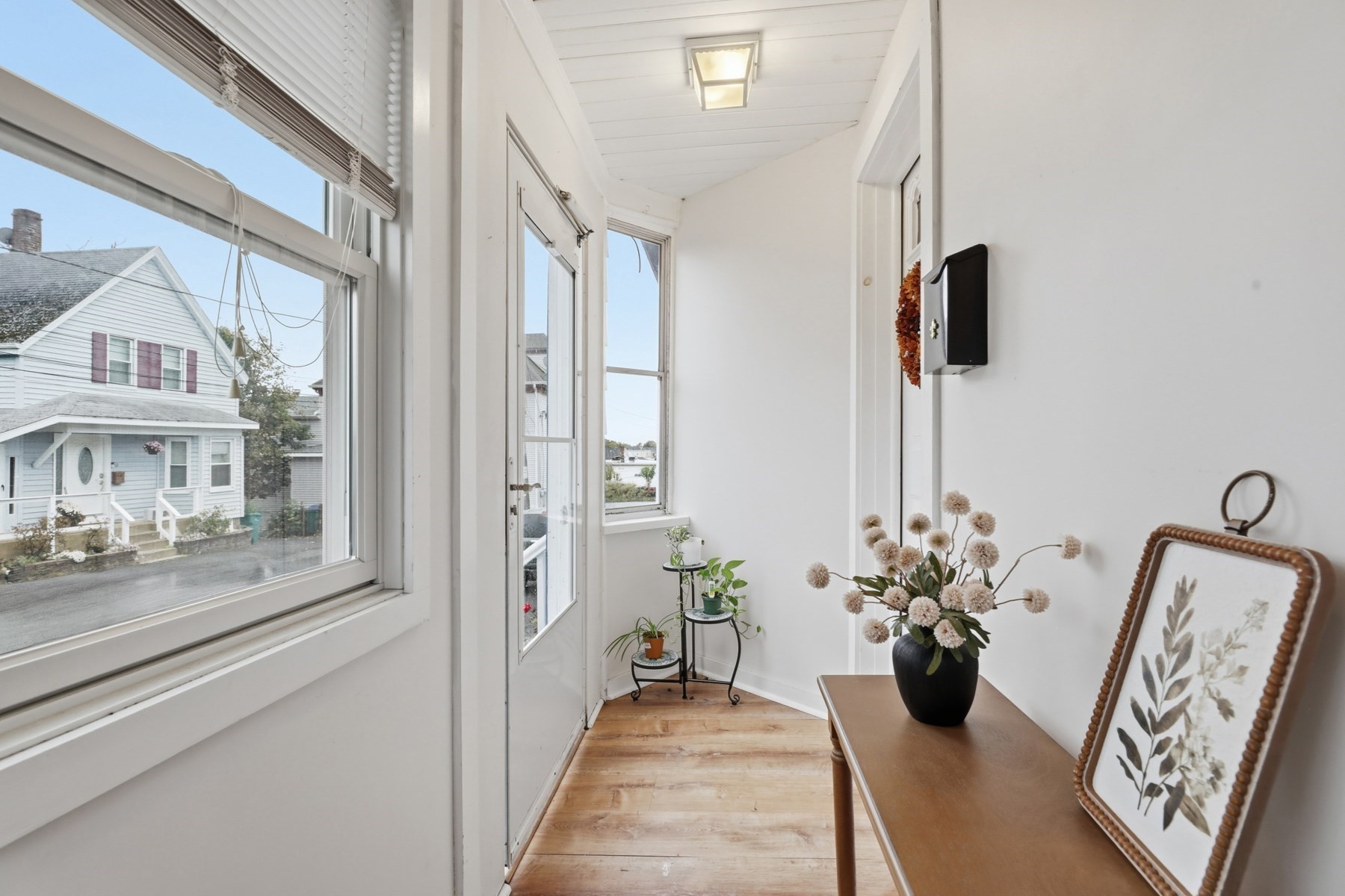 9 Rust St