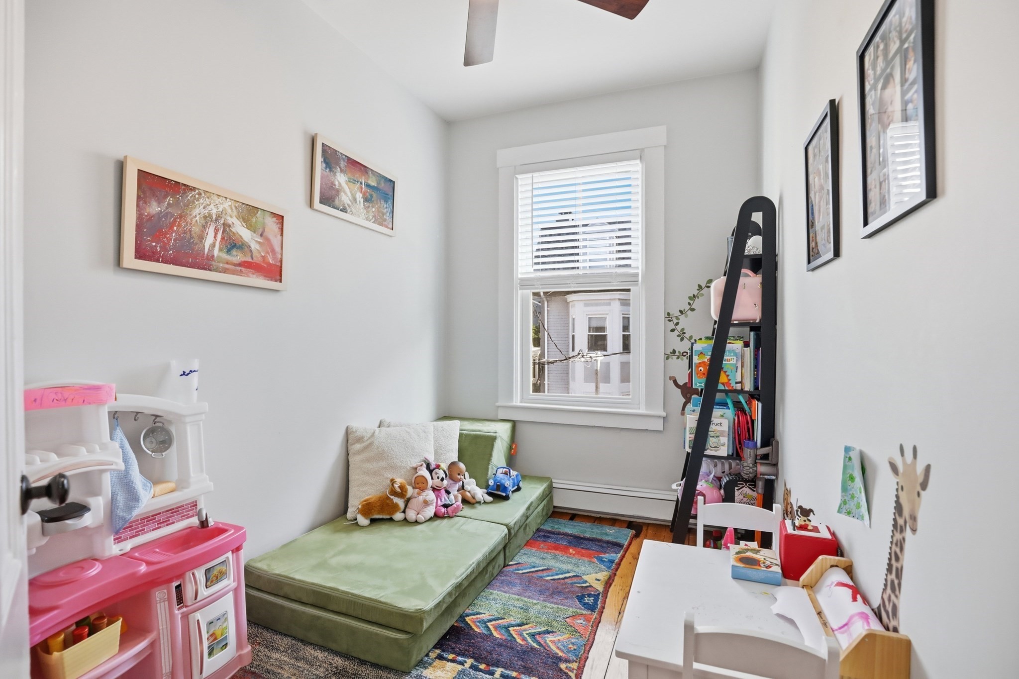 16 Sackville St # 2