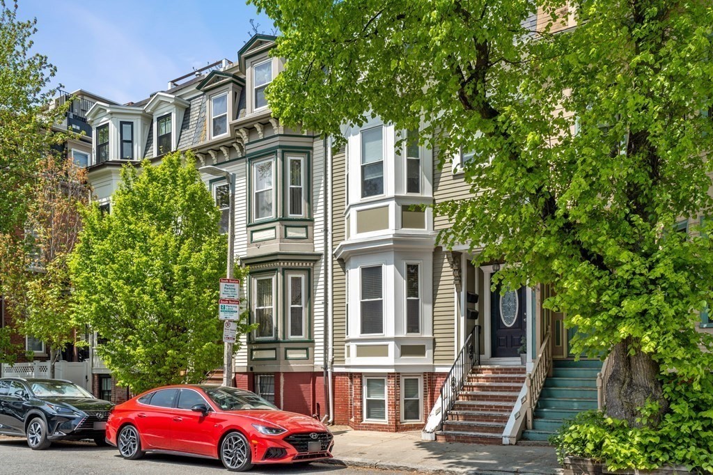 584 E 7th St 2 Boston MA