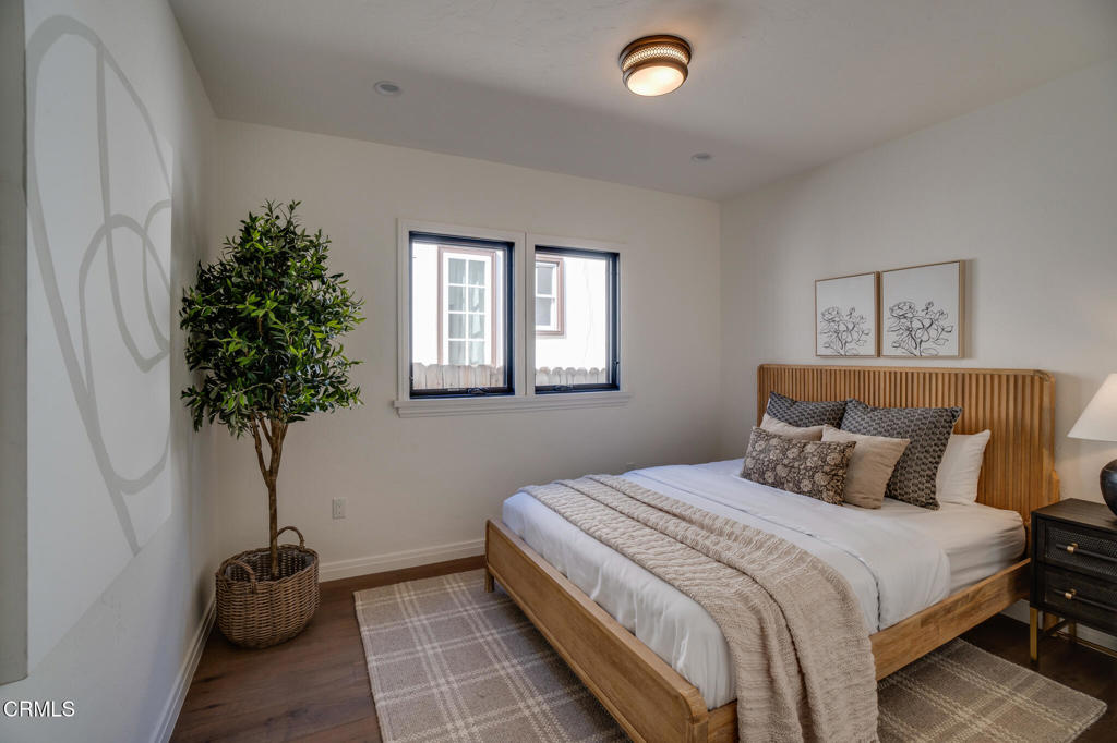 2026 Stratford Avenue