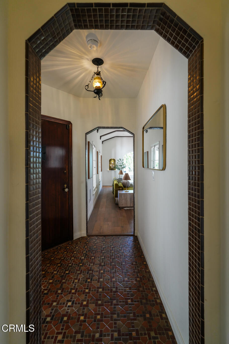 2026 Stratford Avenue