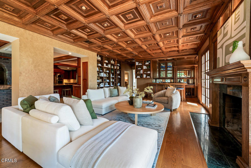 427 Long Canyon Road