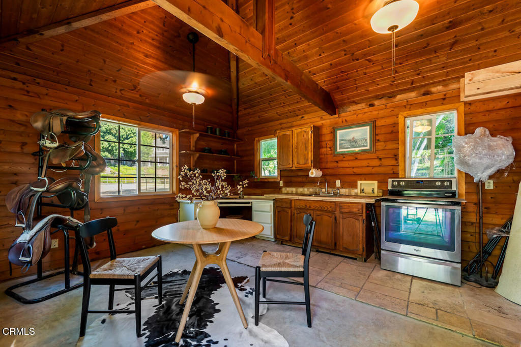 427 Long Canyon Road