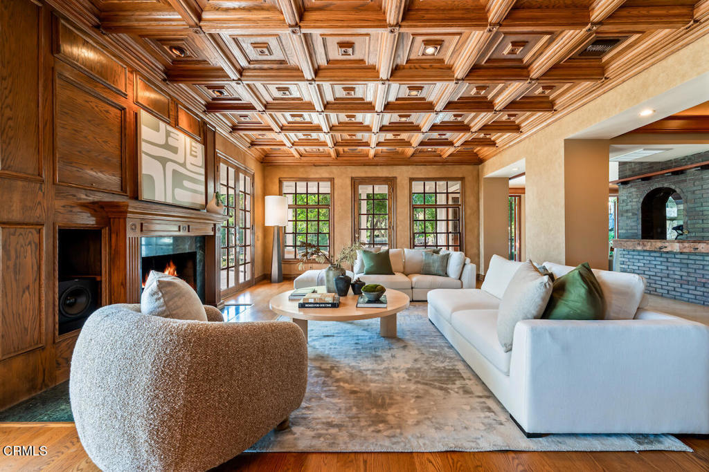 427 Long Canyon Road