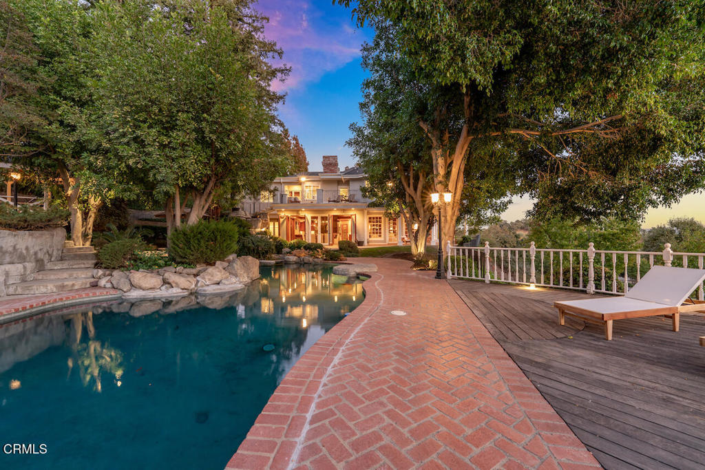 427 Long Canyon Road