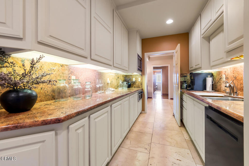 427 Long Canyon Road