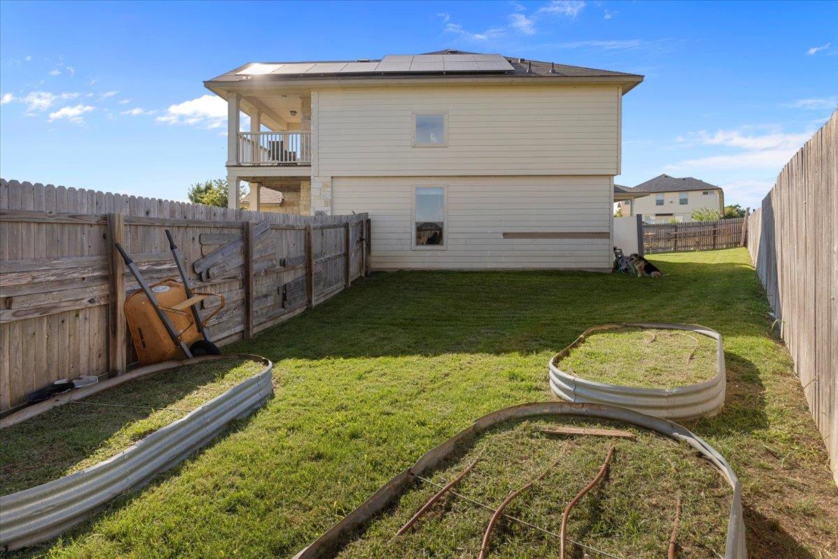 212 Plata LN
