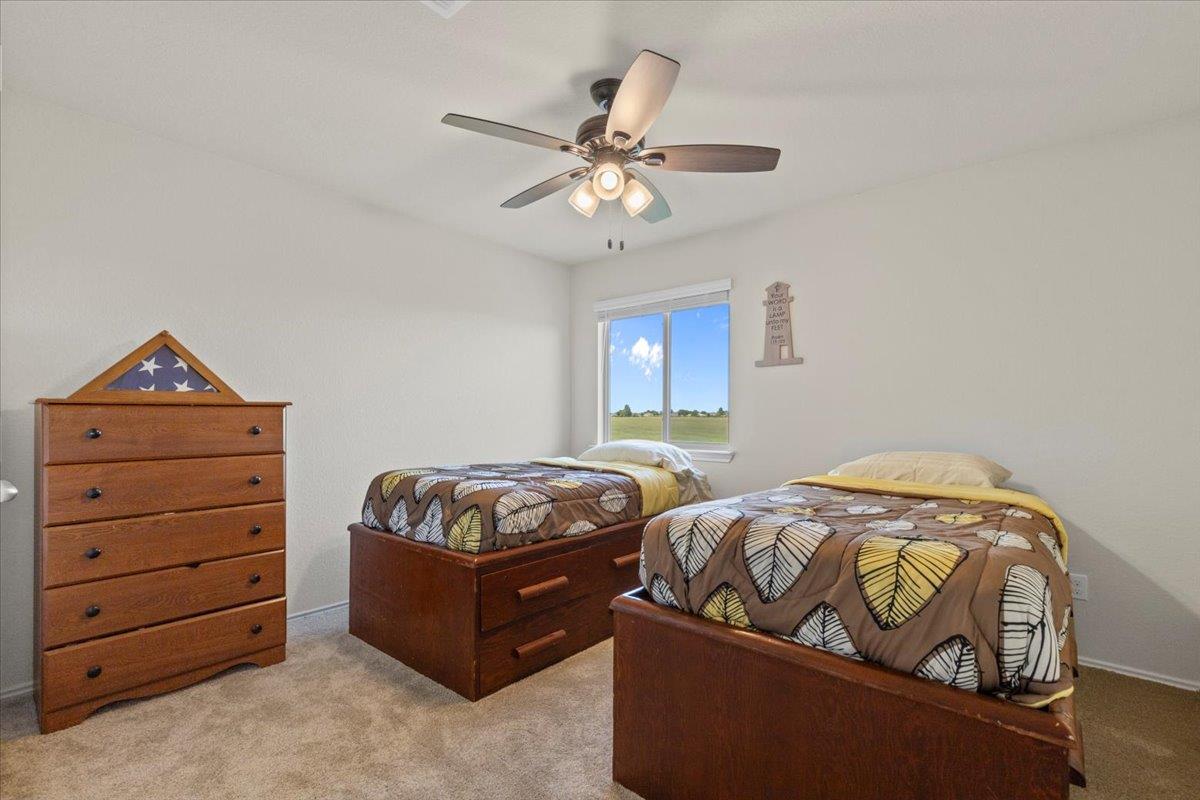 212 Plata LN