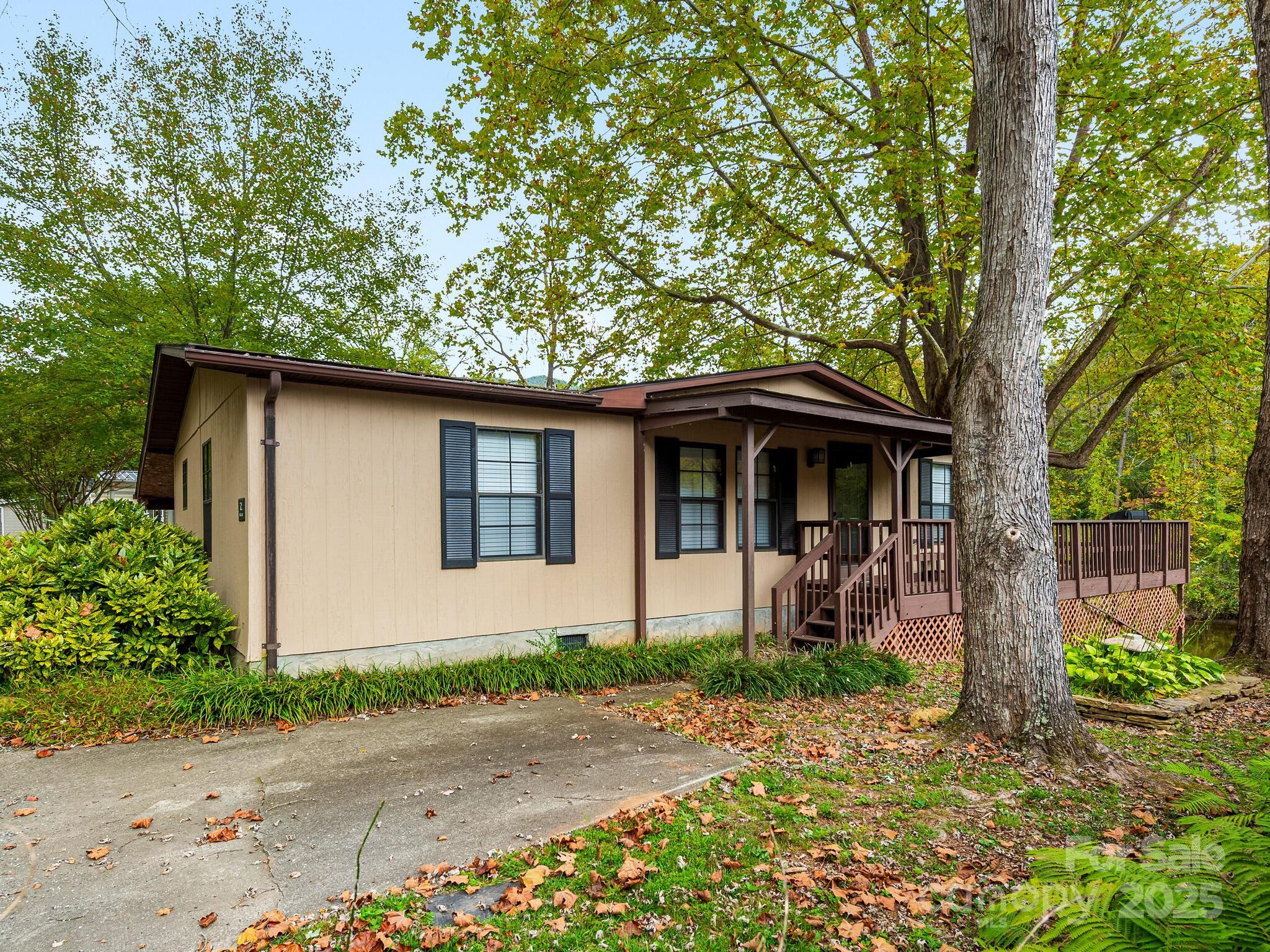52 Delta Lane