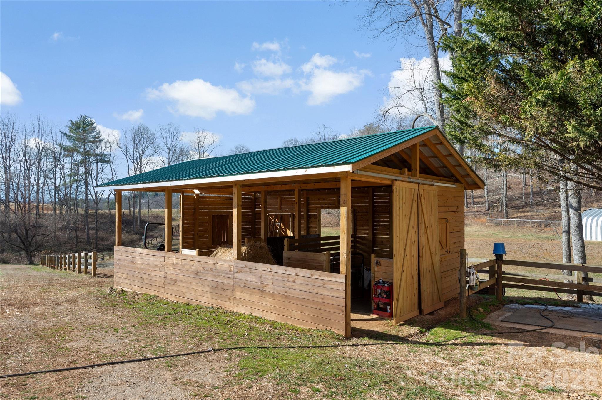 1552 Bear Creek Road