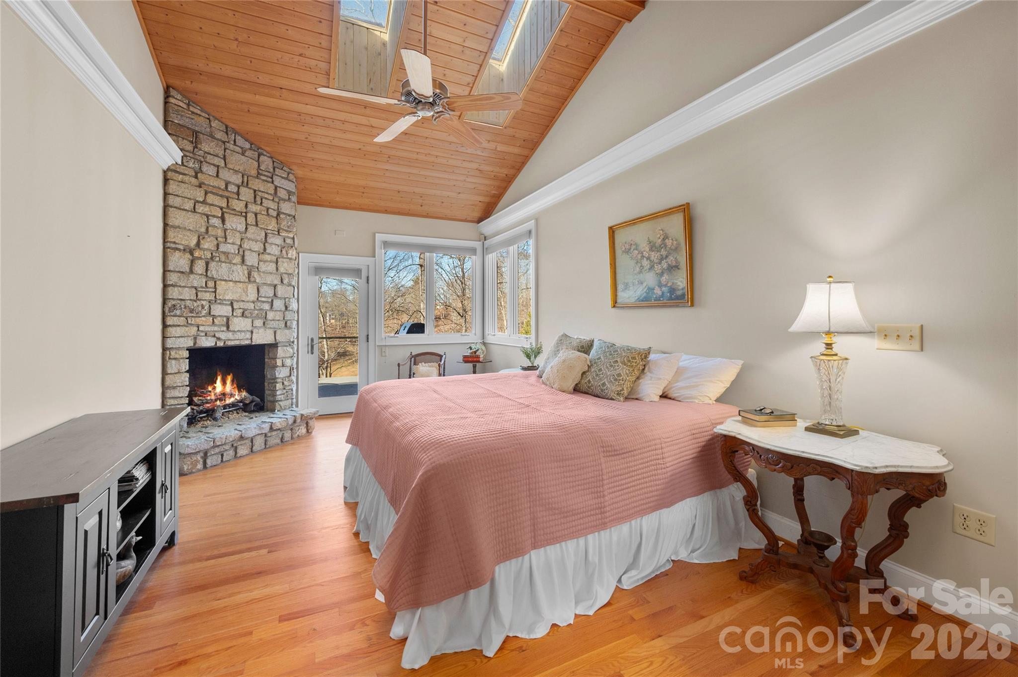 1552 Bear Creek Road