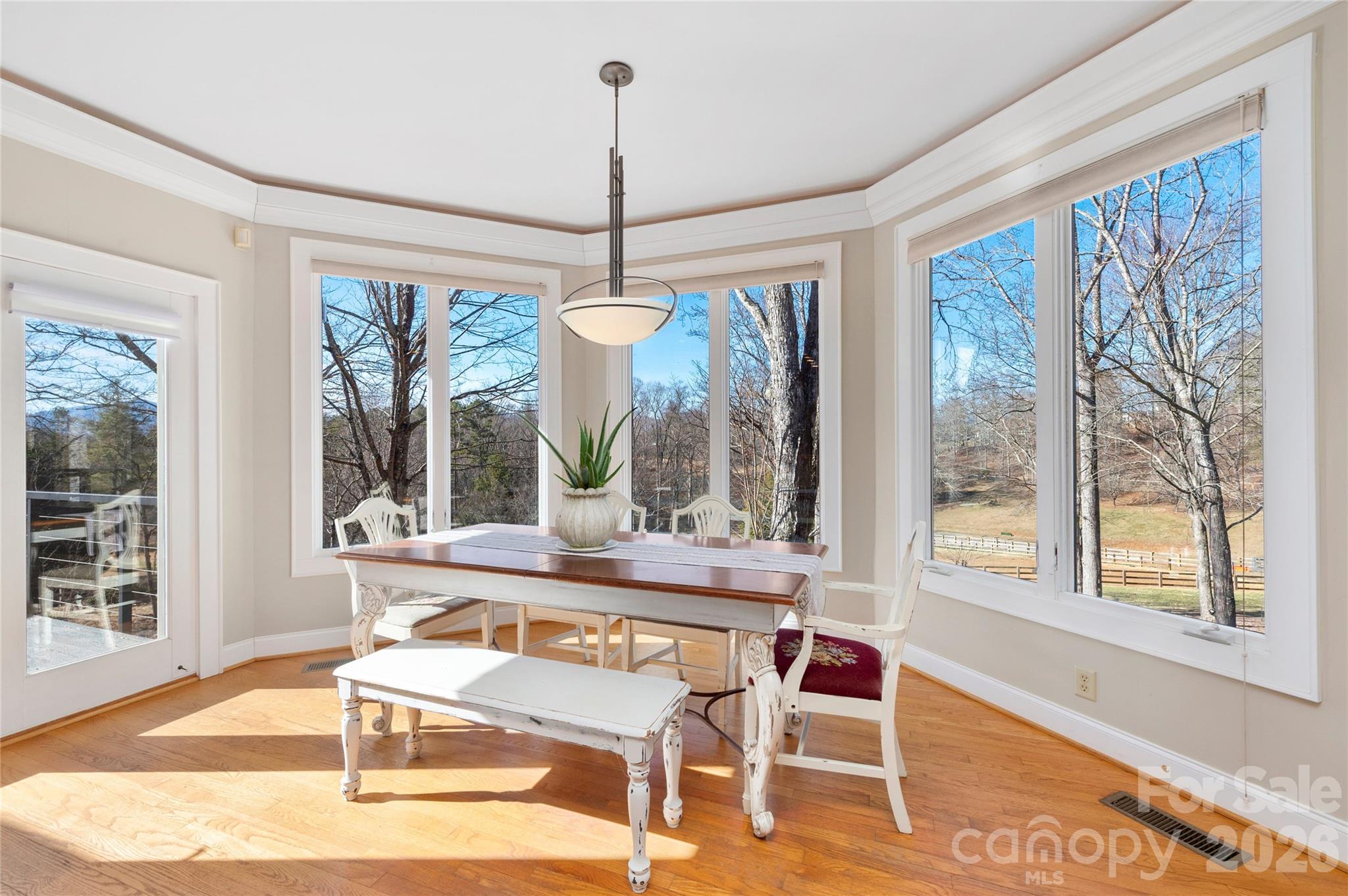 1552 Bear Creek Road