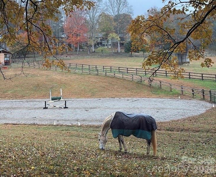 1552 Bear Creek Road