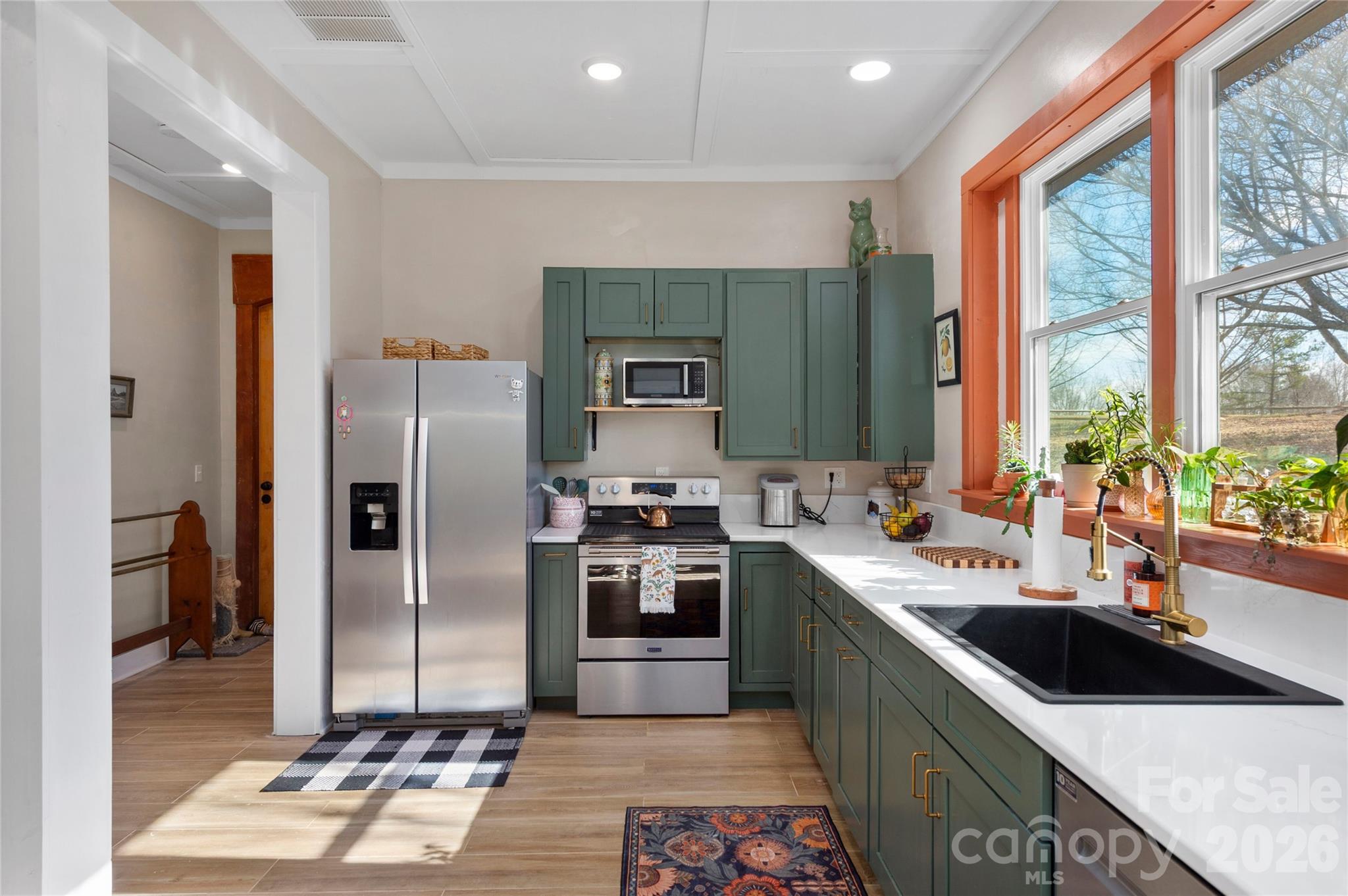 1552 Bear Creek Road