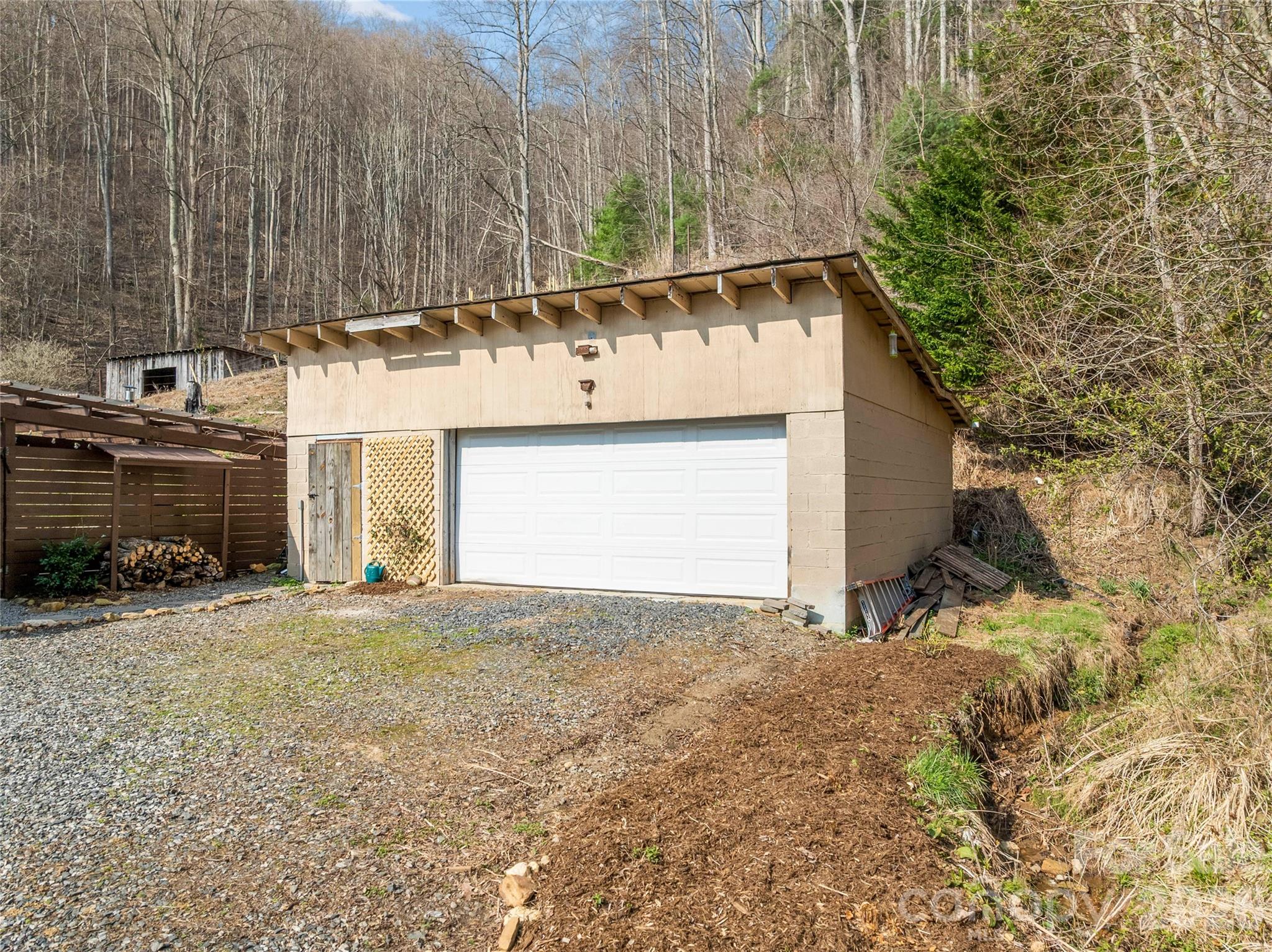 1105 Griffin Branch Road