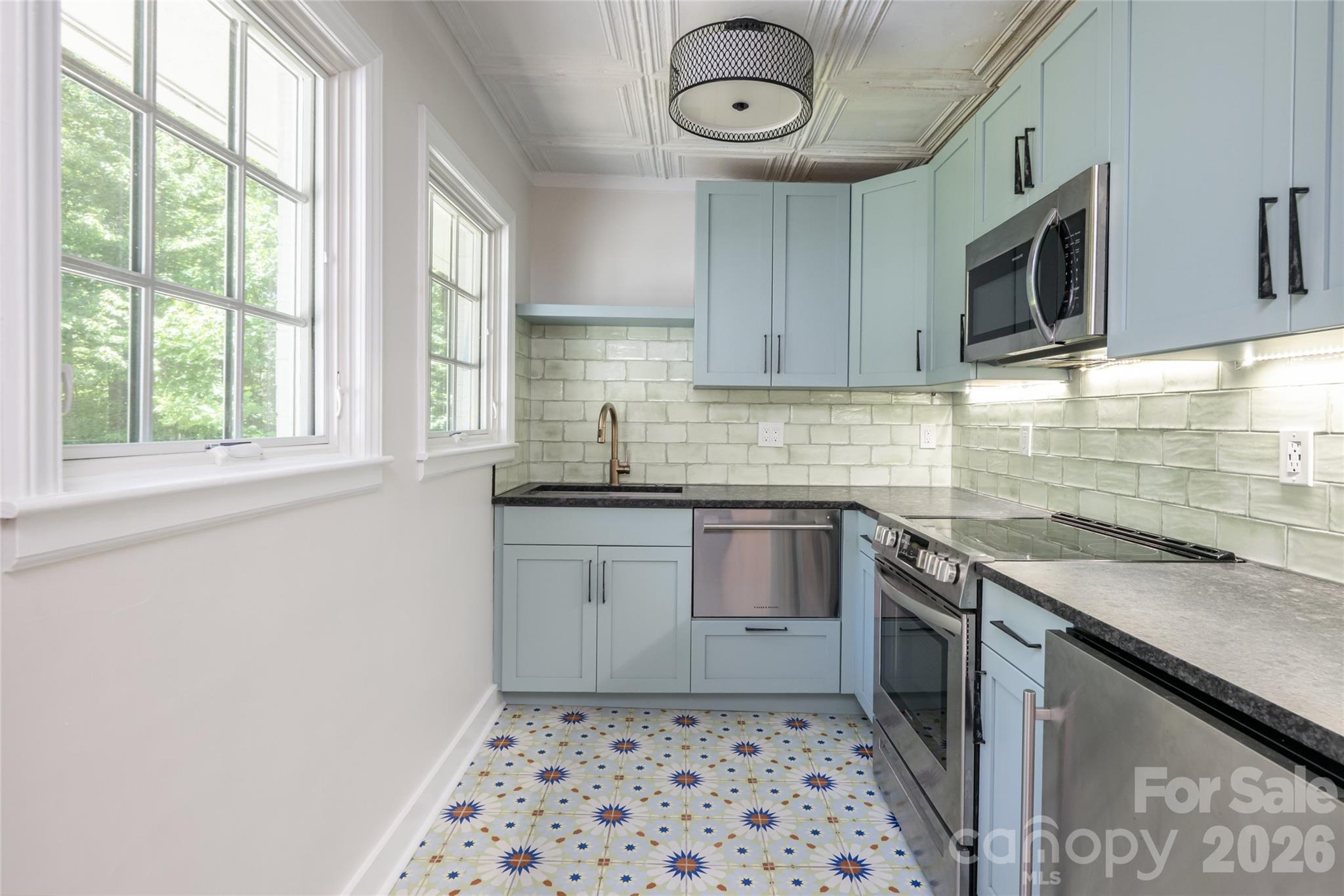 2511 Kanuga Road