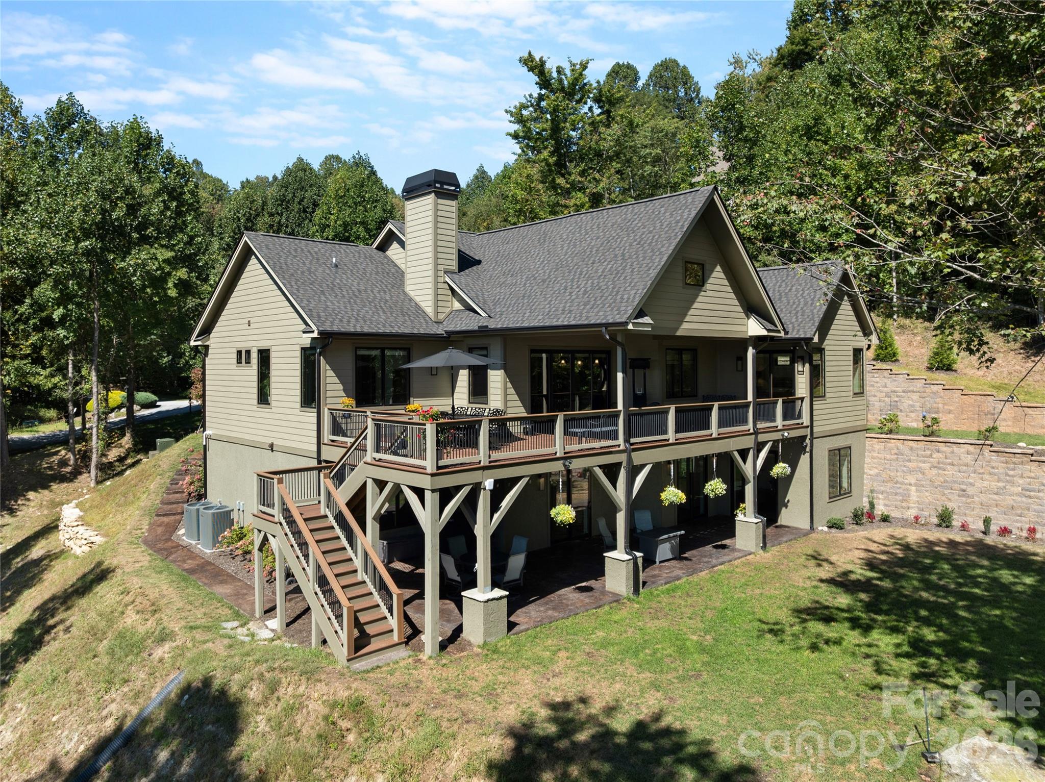 945 Somersby Park