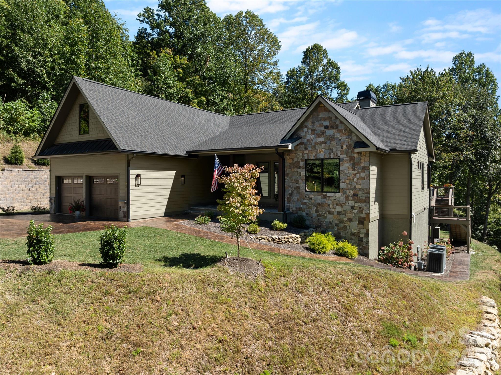 945 Somersby Park