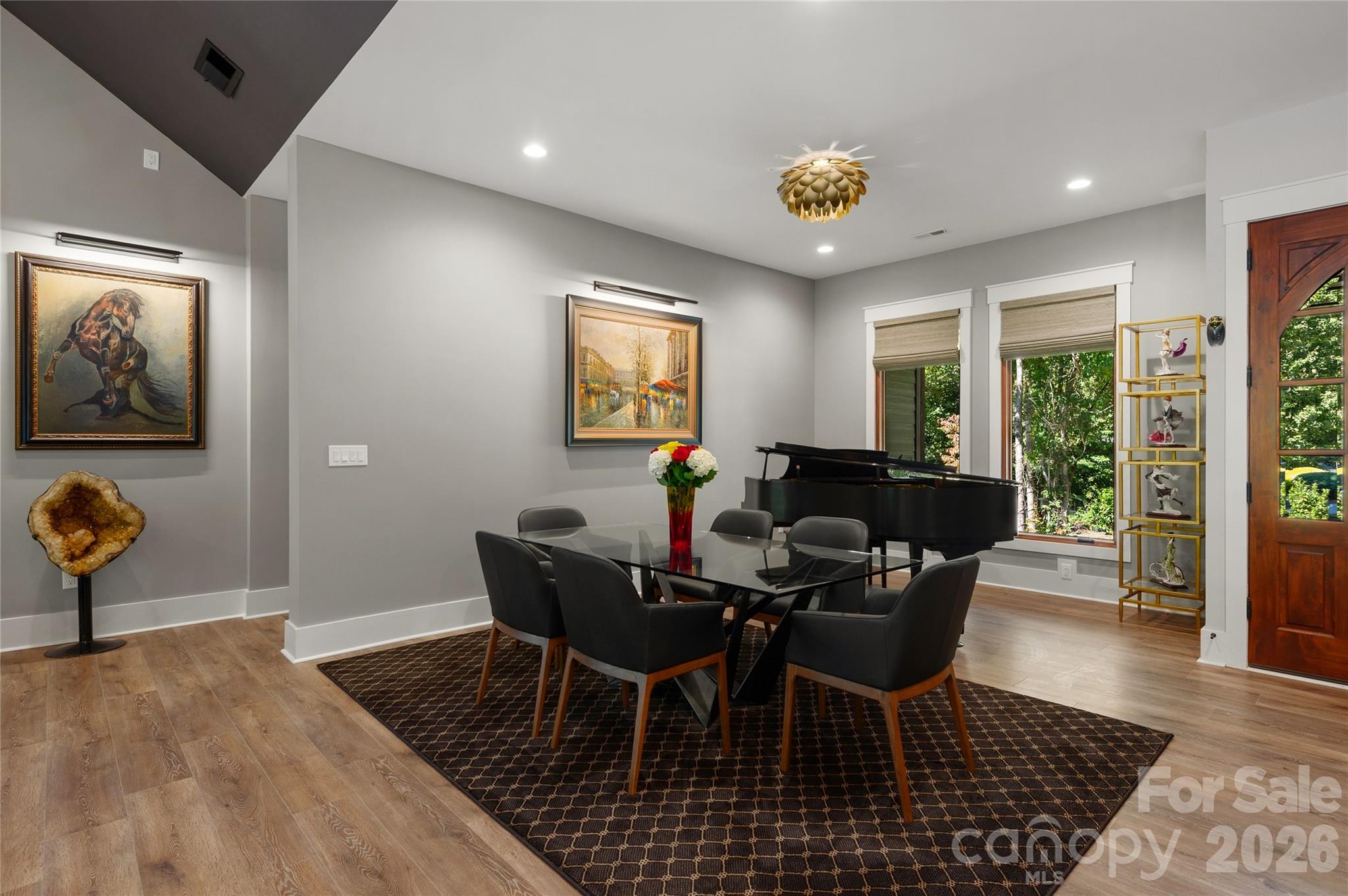 945 Somersby Park