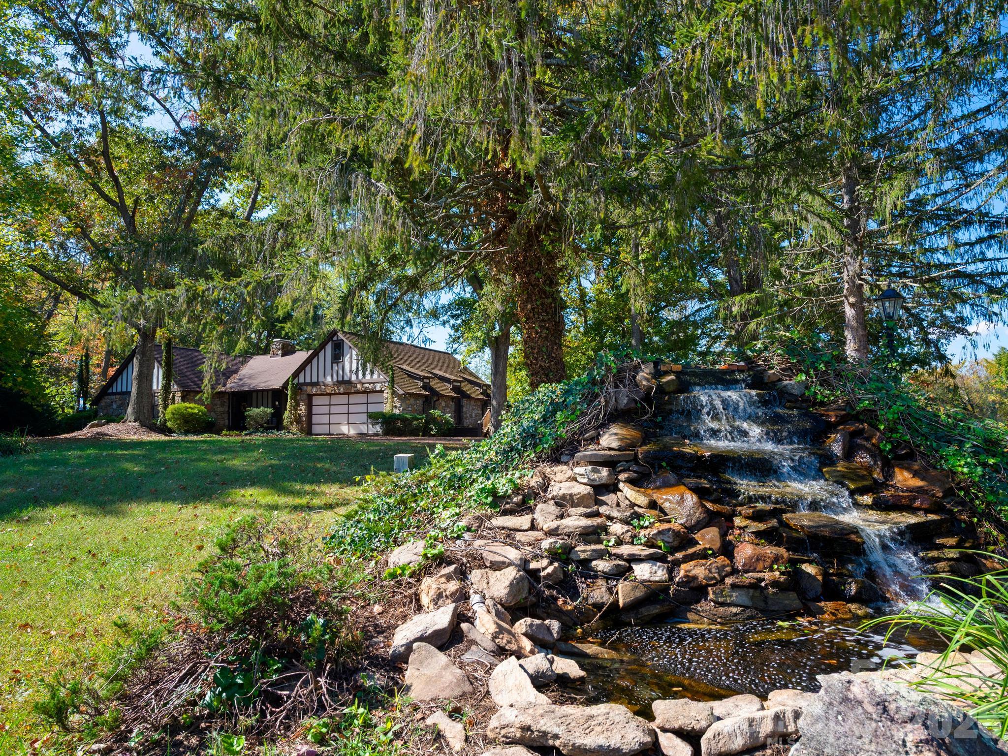 1548 Bear Creek Road