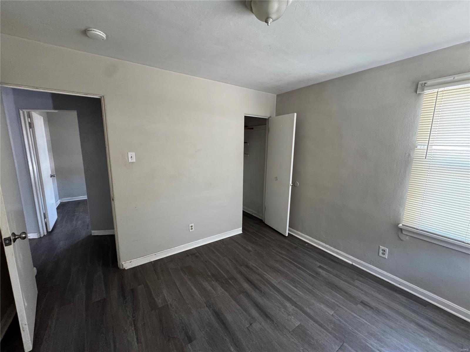 6343 Evergreen Boulevard