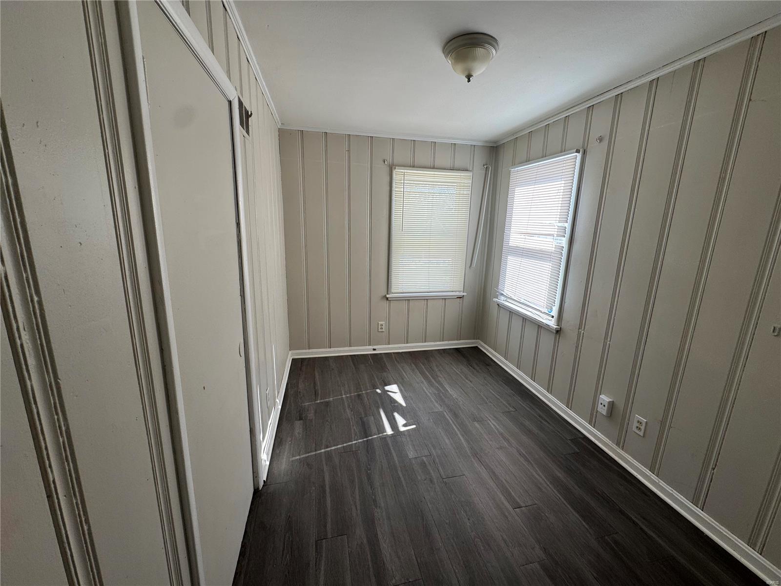 6343 Evergreen Boulevard
