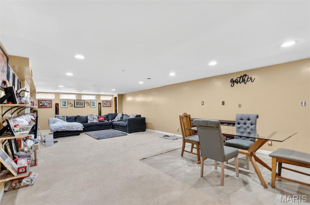33 Club Grounds South Drive