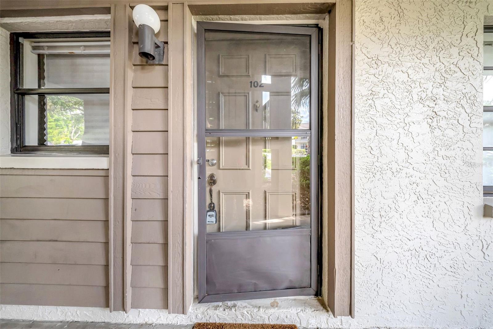 3038 EASTLAND BLVD #F102