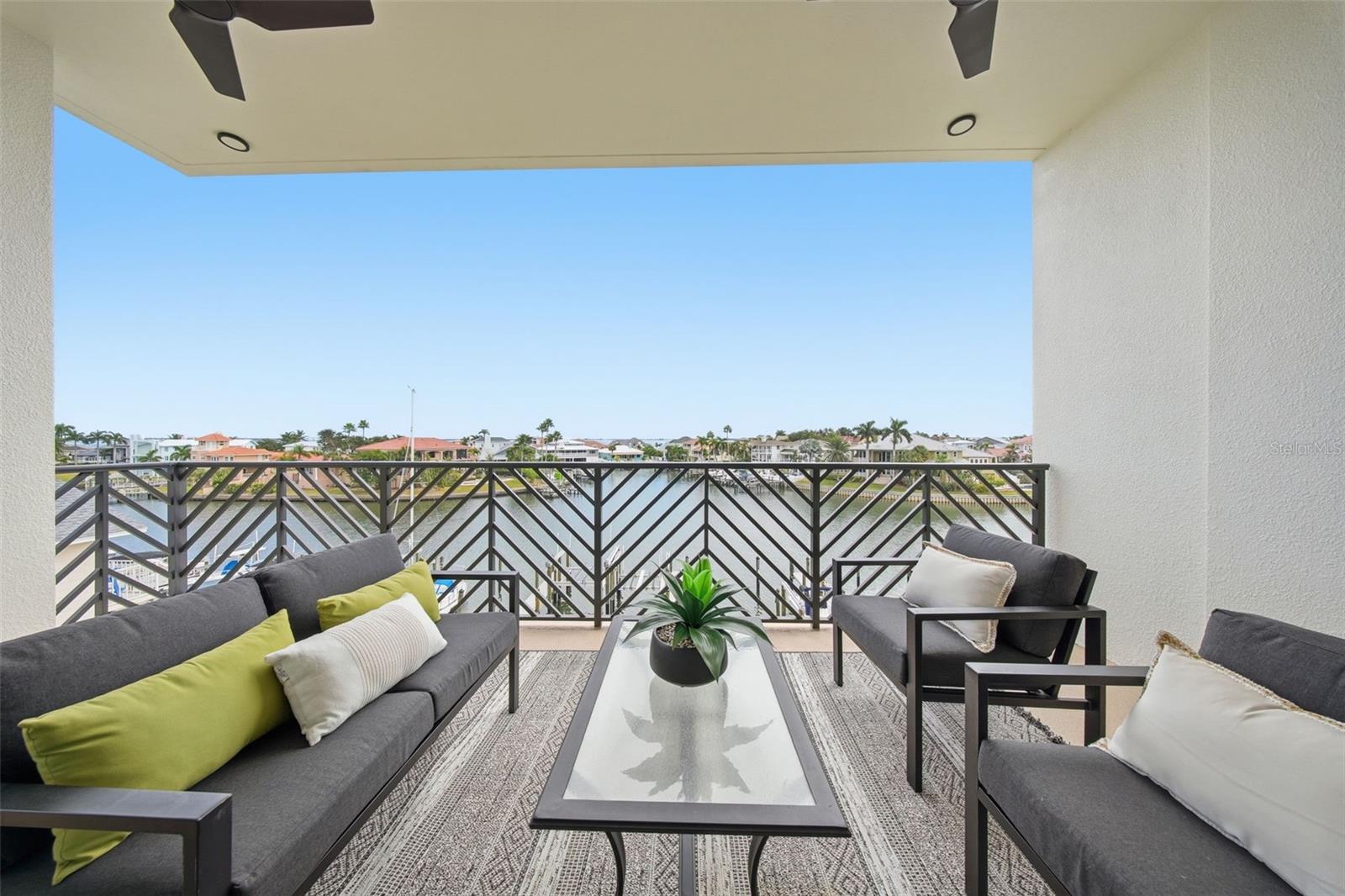 455 PINELLAS BAYWAY S #2A, 2B, 3B, 4A