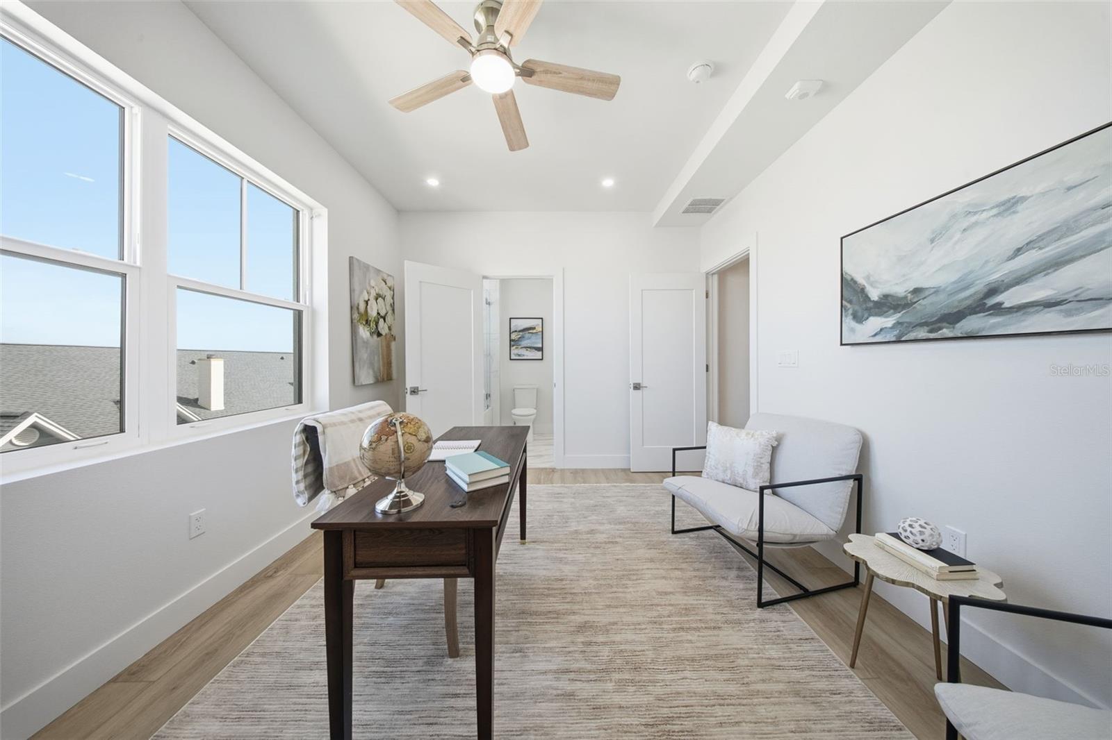 455 PINELLAS BAYWAY S #2A, 2B, 3B, 4A