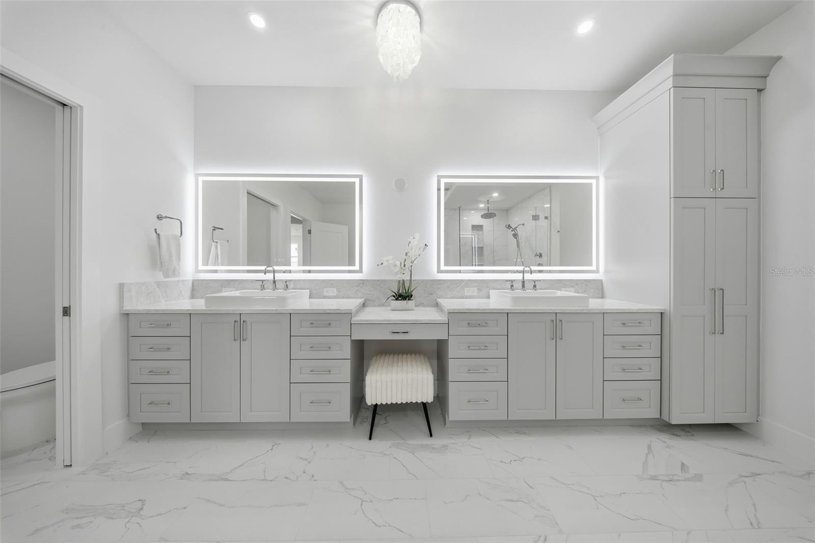 455 PINELLAS BAYWAY S #2A, 2B, 3B, 4A