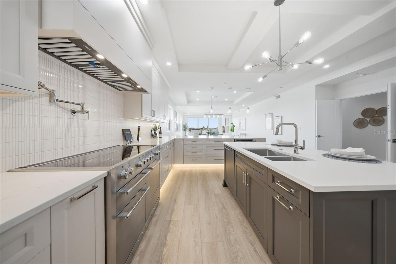 455 PINELLAS BAYWAY S #2A, 2B, 3B, 4A