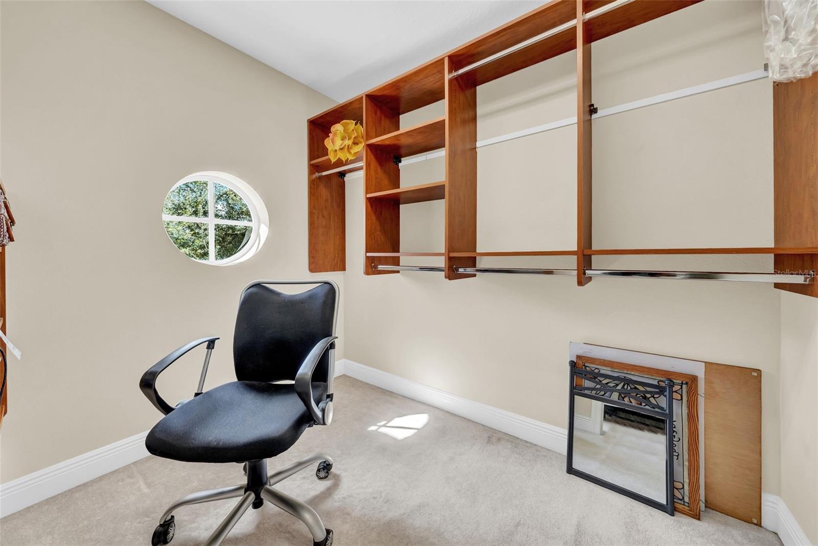 244 VALENCIA CIR