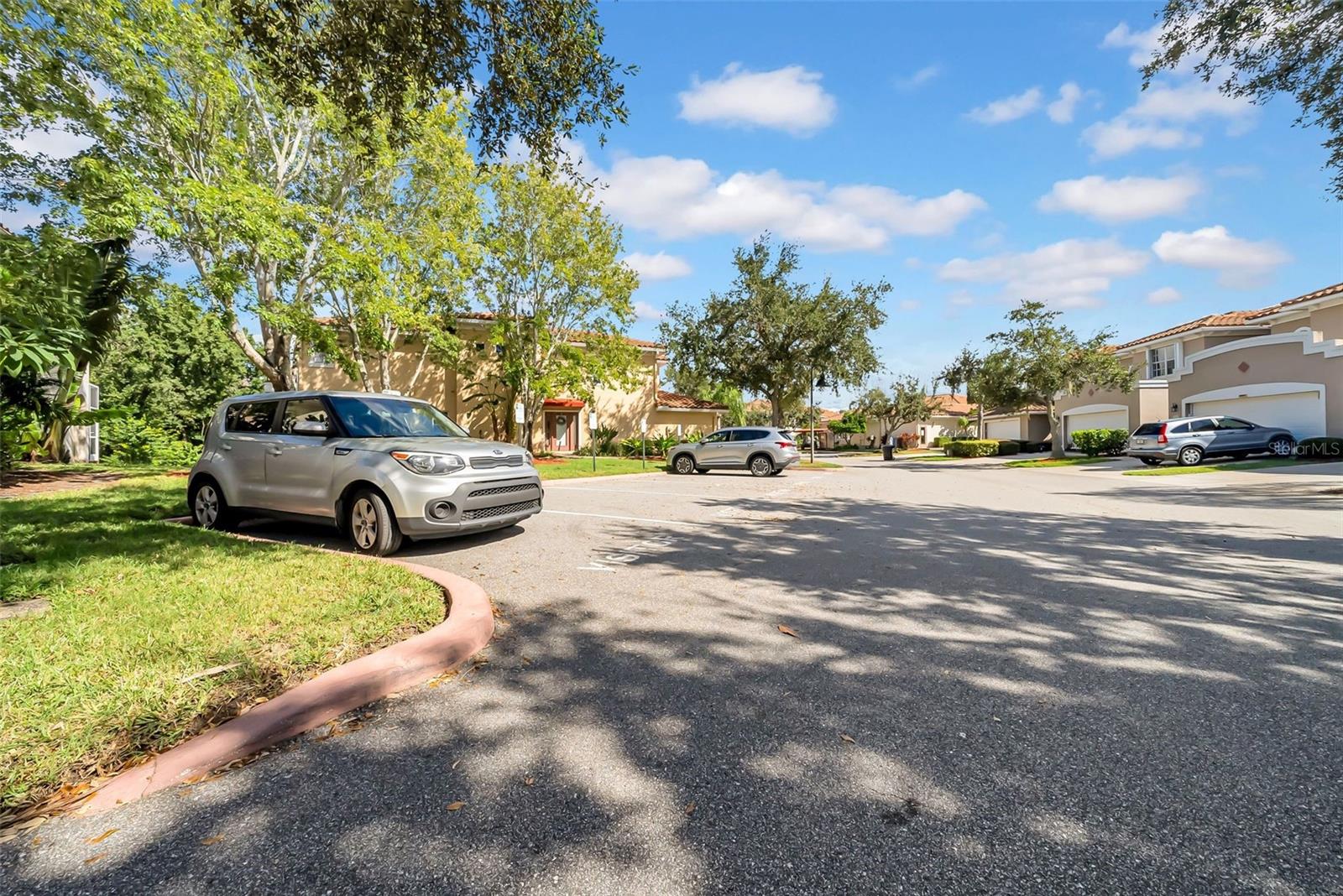 244 VALENCIA CIR