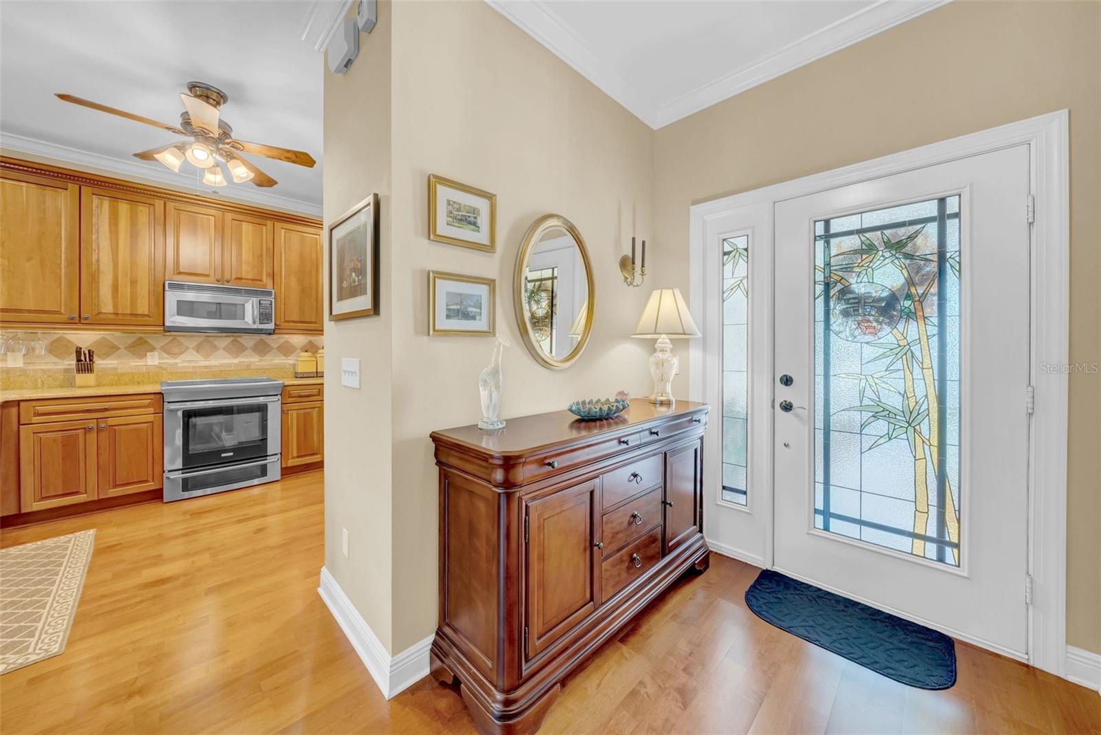 244 VALENCIA CIR