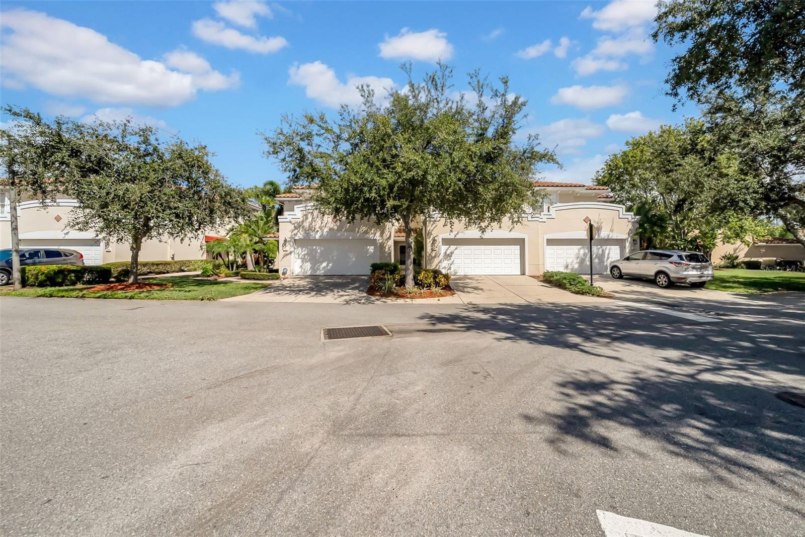 244 VALENCIA CIR