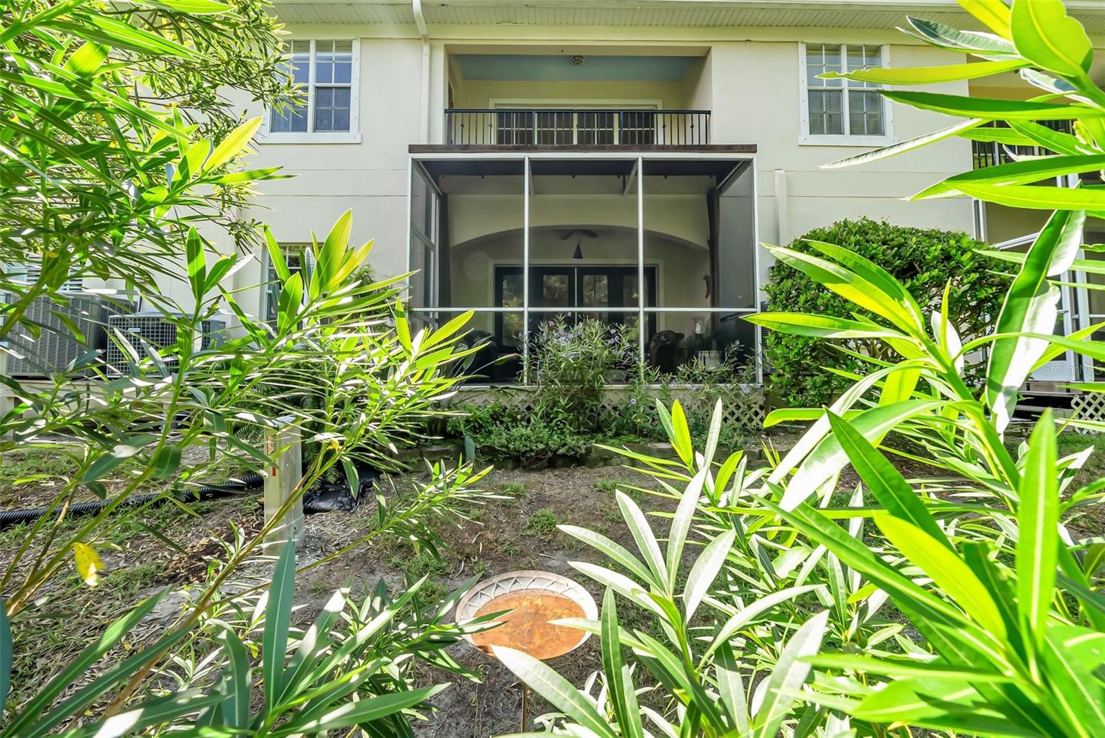244 VALENCIA CIR
