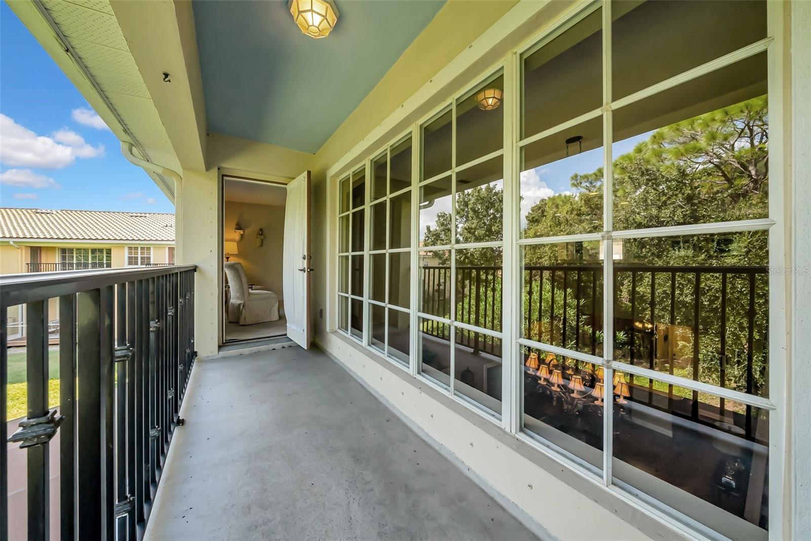 244 VALENCIA CIR