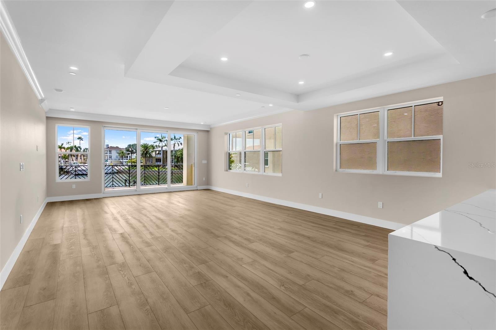 455 PINELLAS BAYWAY S #2B