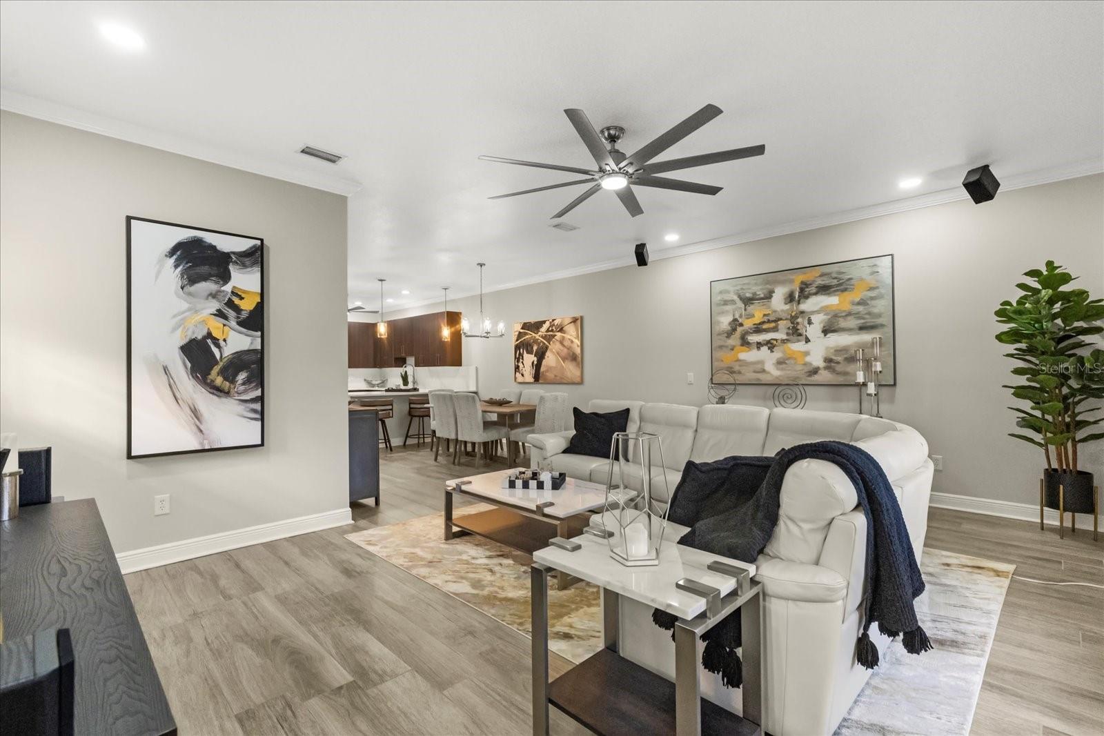 171 VALENCIA CIR