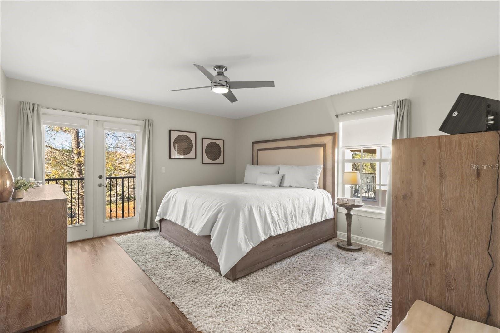 171 VALENCIA CIR