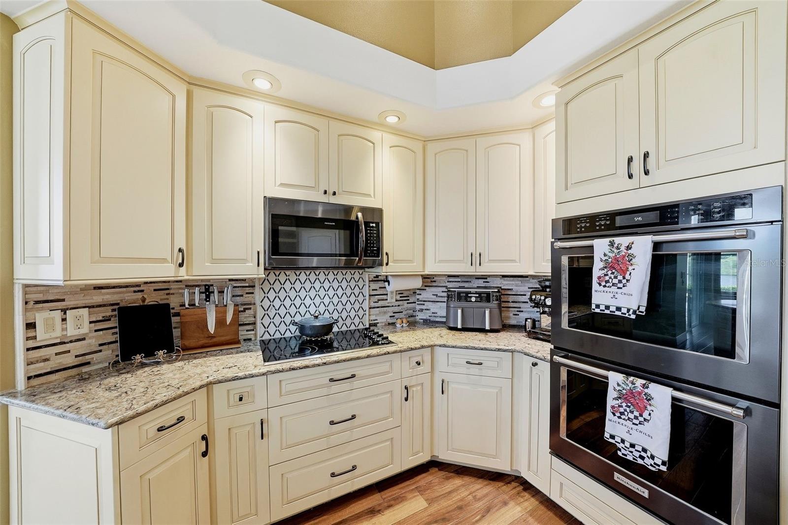 7226 BRYCE PT N