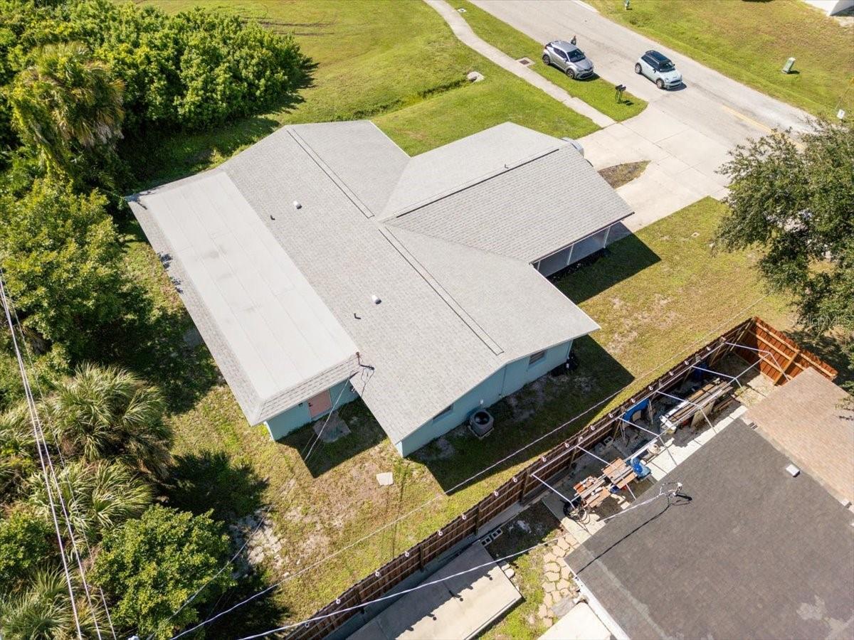 300 & 302 BRIARWOOD RD