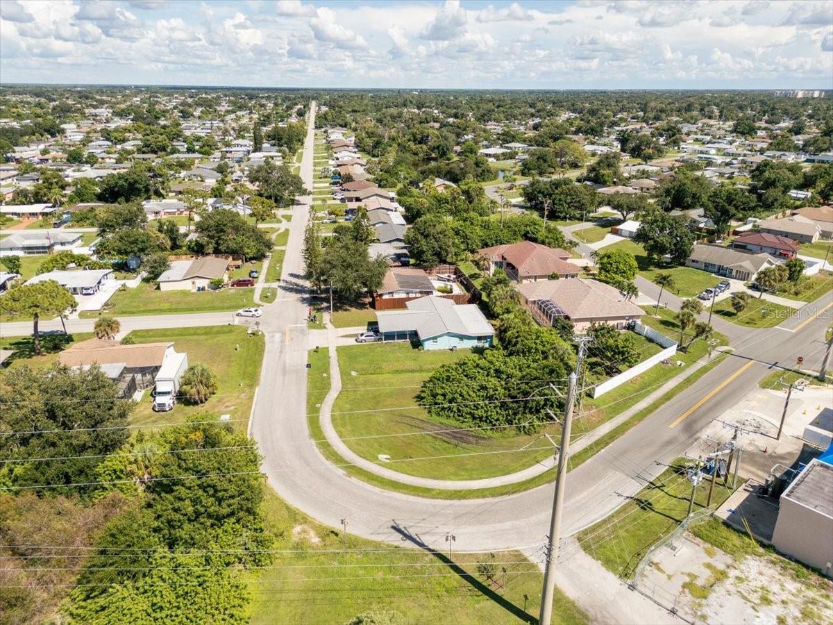 300 & 302 BRIARWOOD RD