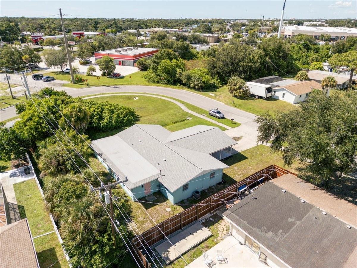 300 & 302 BRIARWOOD RD