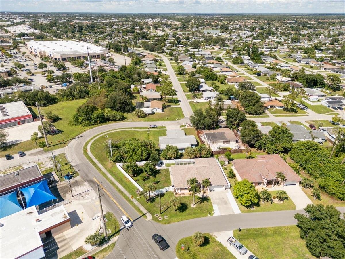 300 & 302 BRIARWOOD RD