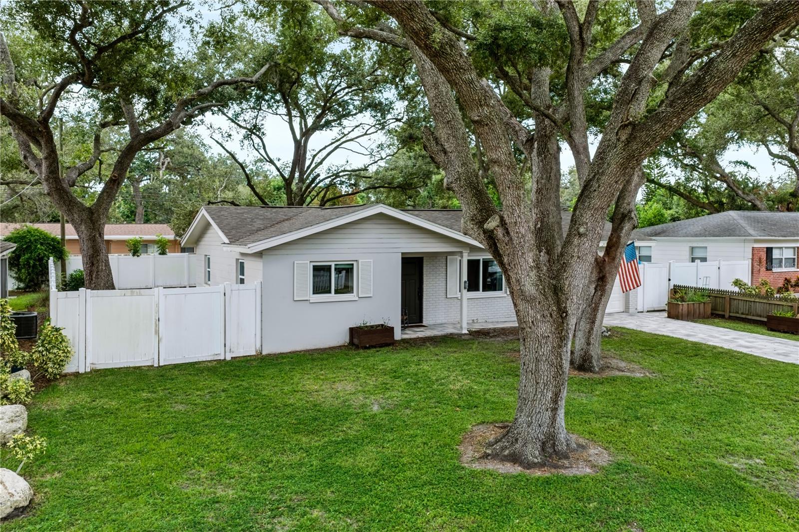 9976 56TH AVE N
