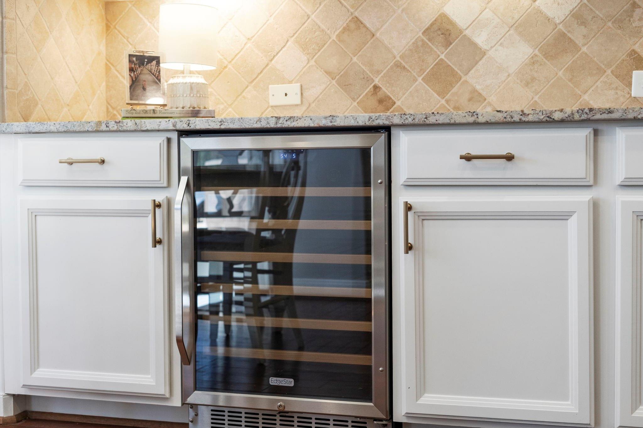 9227 Turtle Pond Lane